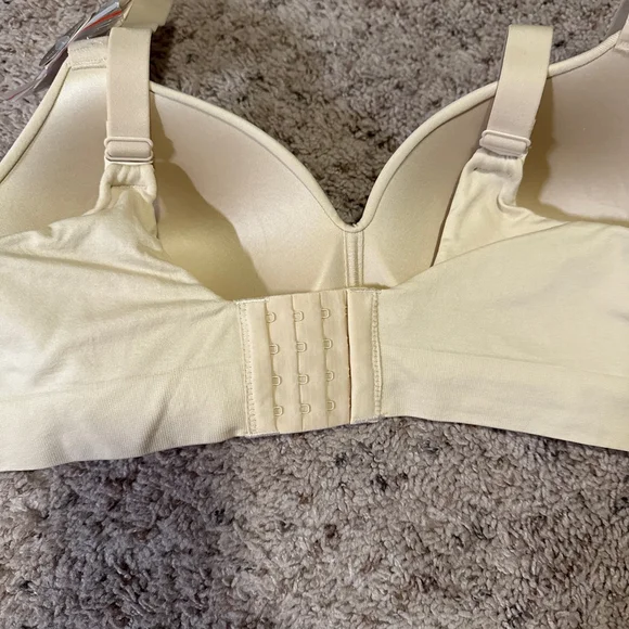 Women's truekind Beige Wireless Bra XL - Picture 7 of 9
